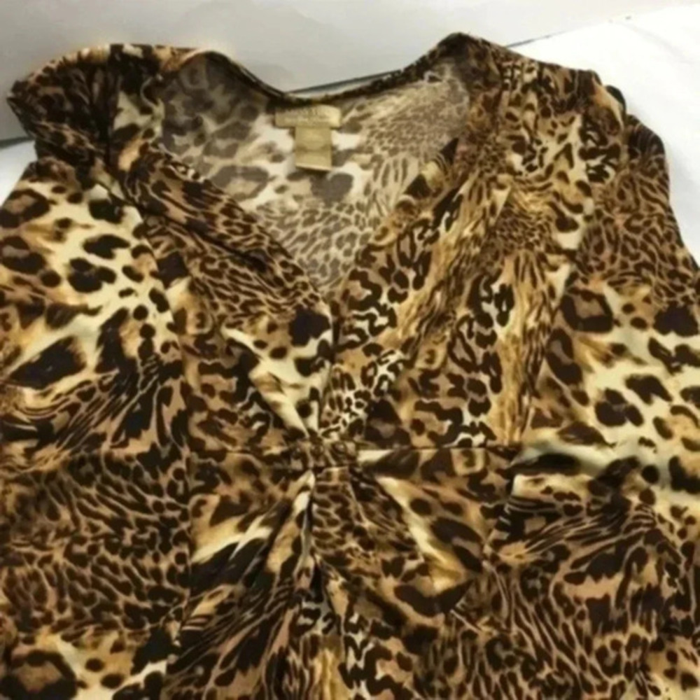Miss. Tina ladies  blouse LG